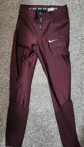 Nike compression tights - Picture 3 of 3
